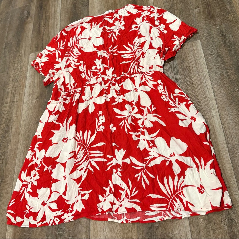 Ava & Viv Red and White Floral Casual Dress NWOT - Picture 4 of 4